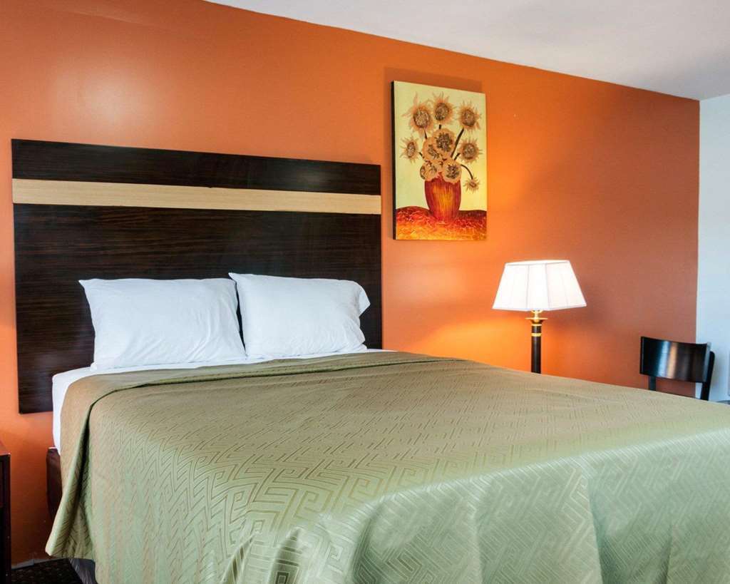 Hotel Rodeway & Inkster Detroit