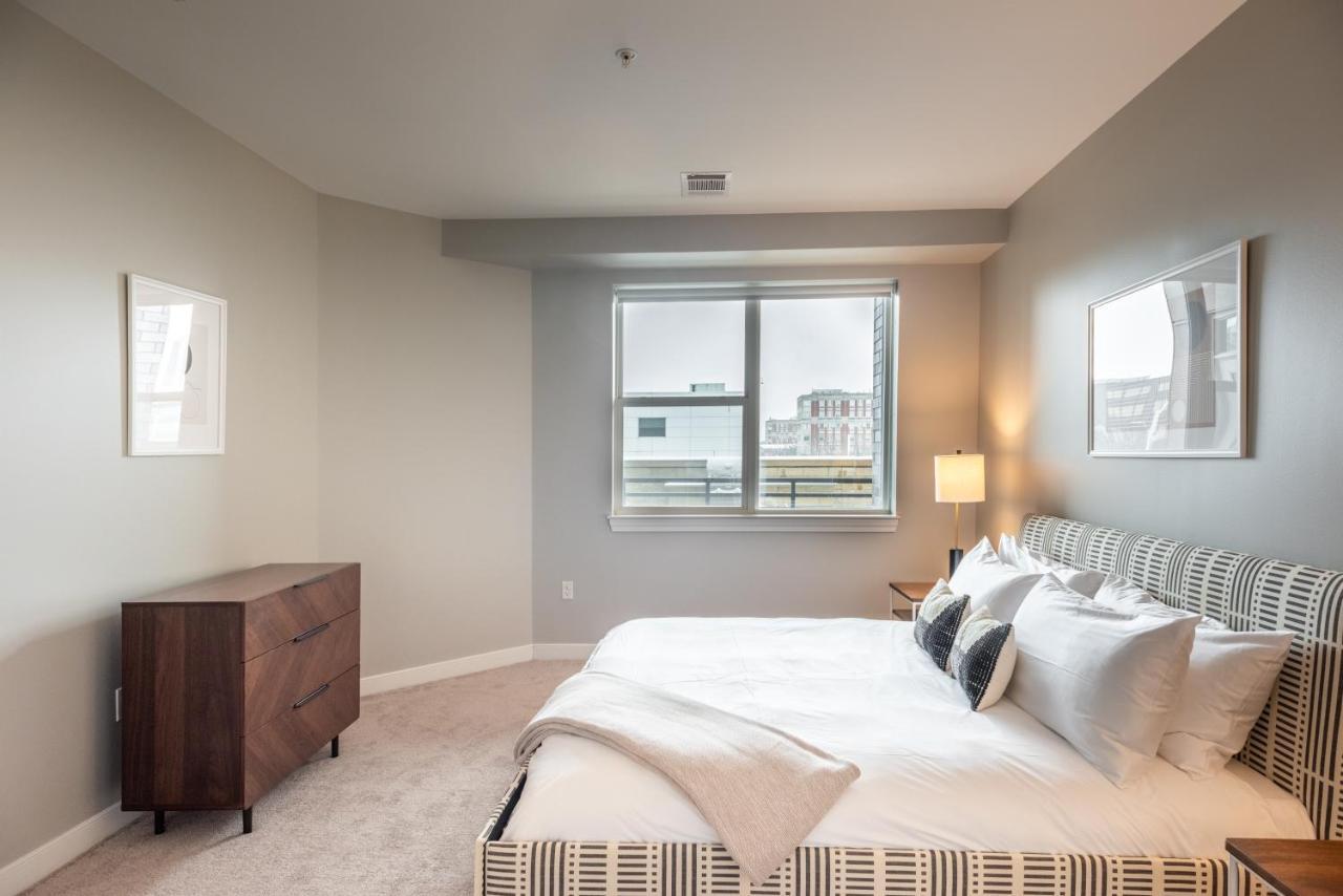 Aparthotel Mint House - New Center Detroit