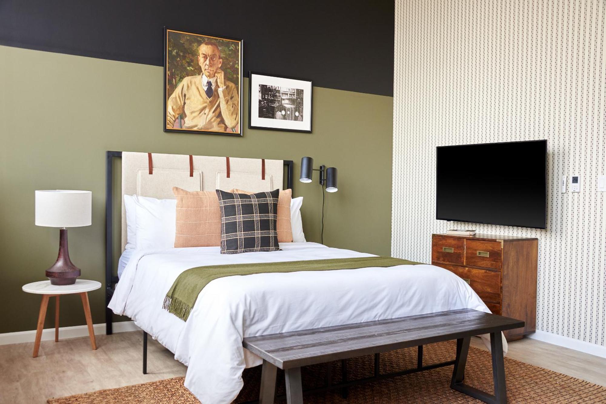 Kasa Cadillac Square 4*
